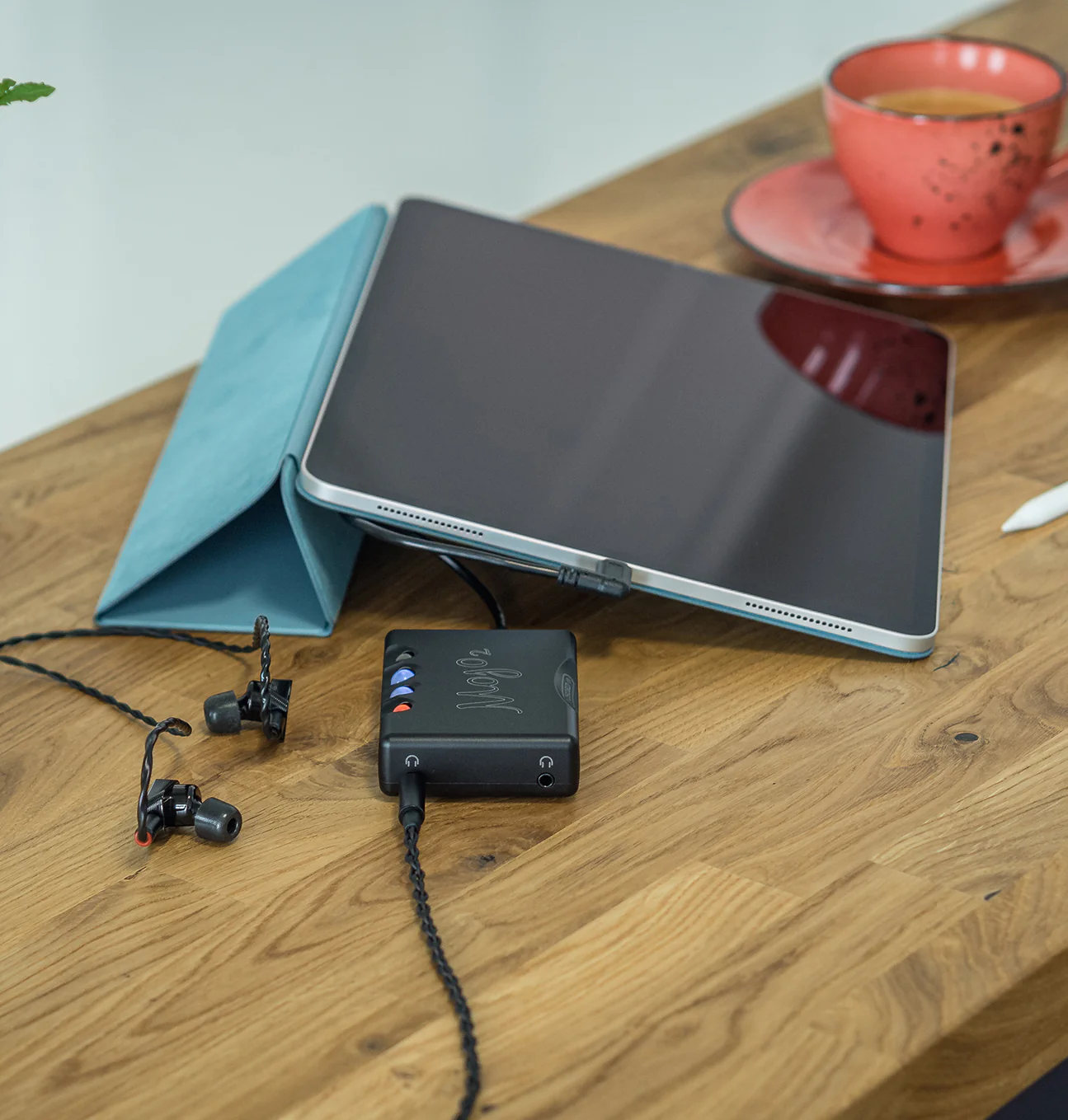 Chord Electronics MOJO 2 Portable DAC Headphone Amplifier - Image 9