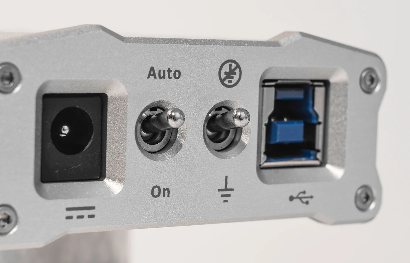 iFi Audio Micro iUSB3.0 Clean Power USB Hub with Active Noise Cancellation - Image 4