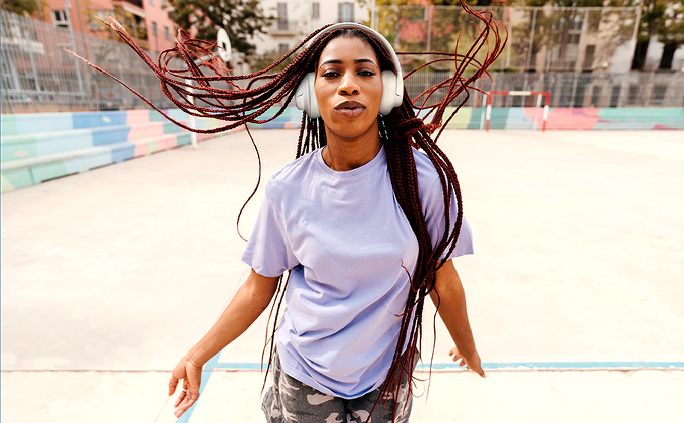 JBL Tune 730BT Wireless Over Ear Bluetooth Headphones - Image 24