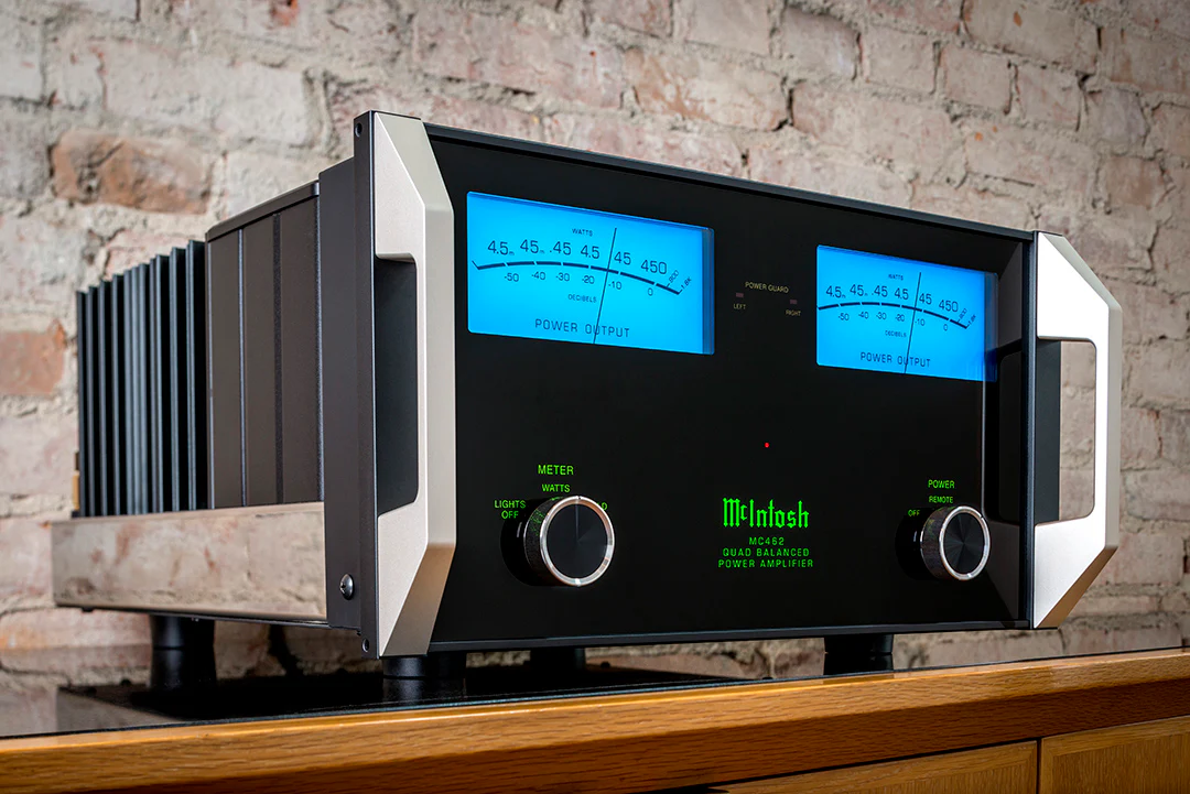 McIntosh C2800 Tube Preamplifier & MC462 2-Channel Amplifier Bundle - Image 13