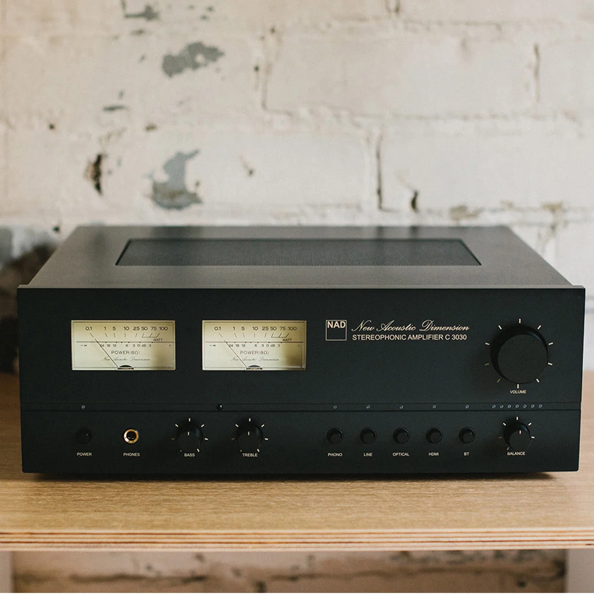 NAD C3030 Integrated Amplifier - Image 8
