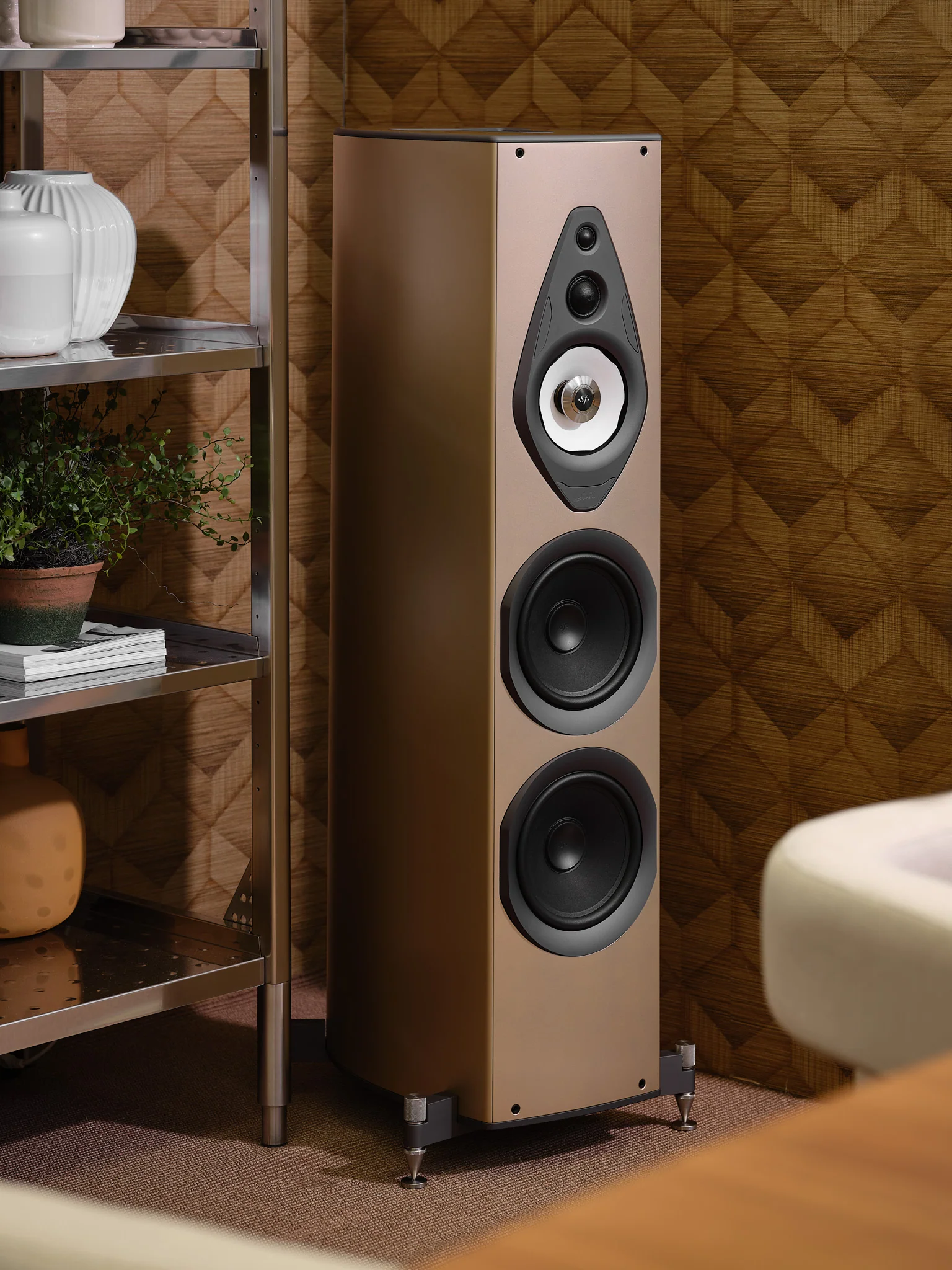 Sonus faber Amati Supreme Floorstanding Speakers (Pair) - Image 37
